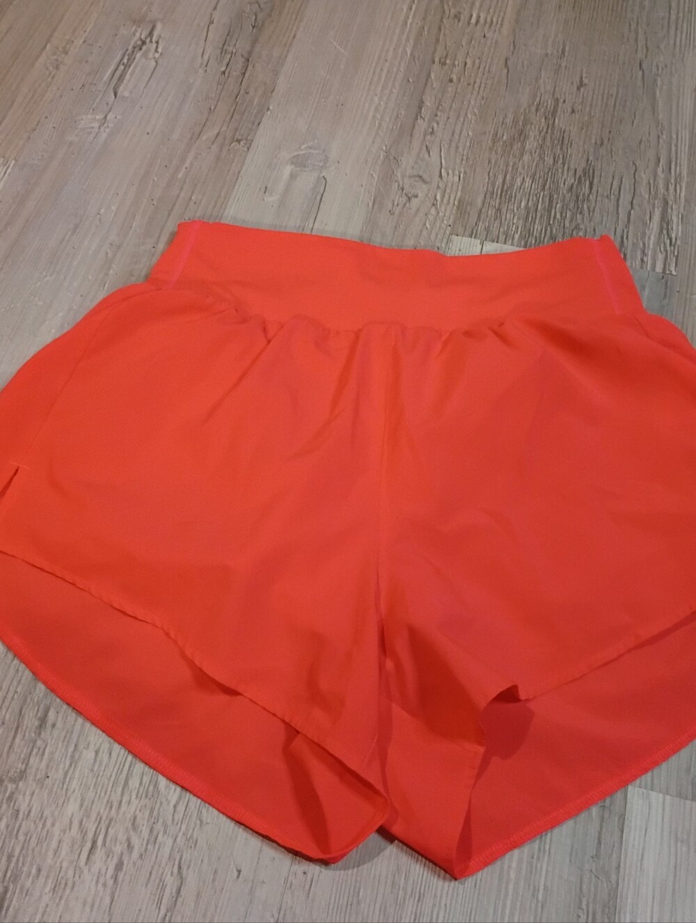 Fabletics - Picture 2 of 6